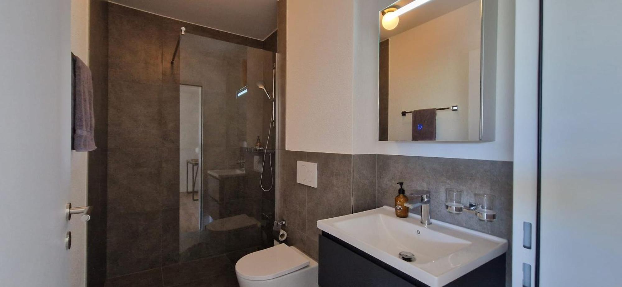 Visionary Hospitality Rothenburg, Lucerne - Premium Apartments With Free Parking, Washer, Kitchen, Terrace, 15' City Eksteriør billede